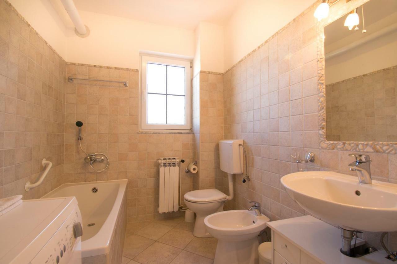 Apartman Mendula Premantura Exterior foto